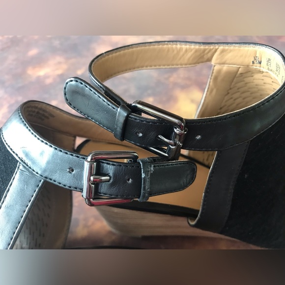 Franco Sarto 3” Black Sandal Wedge Heels - Picture 9 of 10